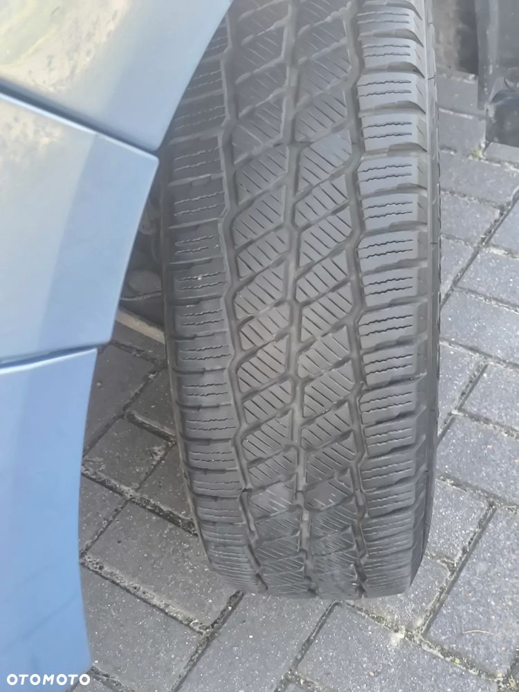 Opel Vivaro L2H1 - 24