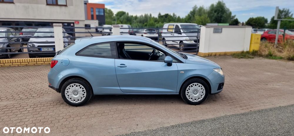 Seat Ibiza SC 1.4 16V Reference - 4