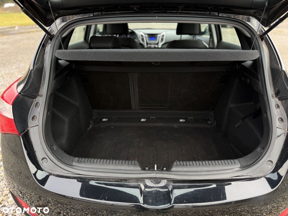 Hyundai i30 1.4 CRDi Classic - 10