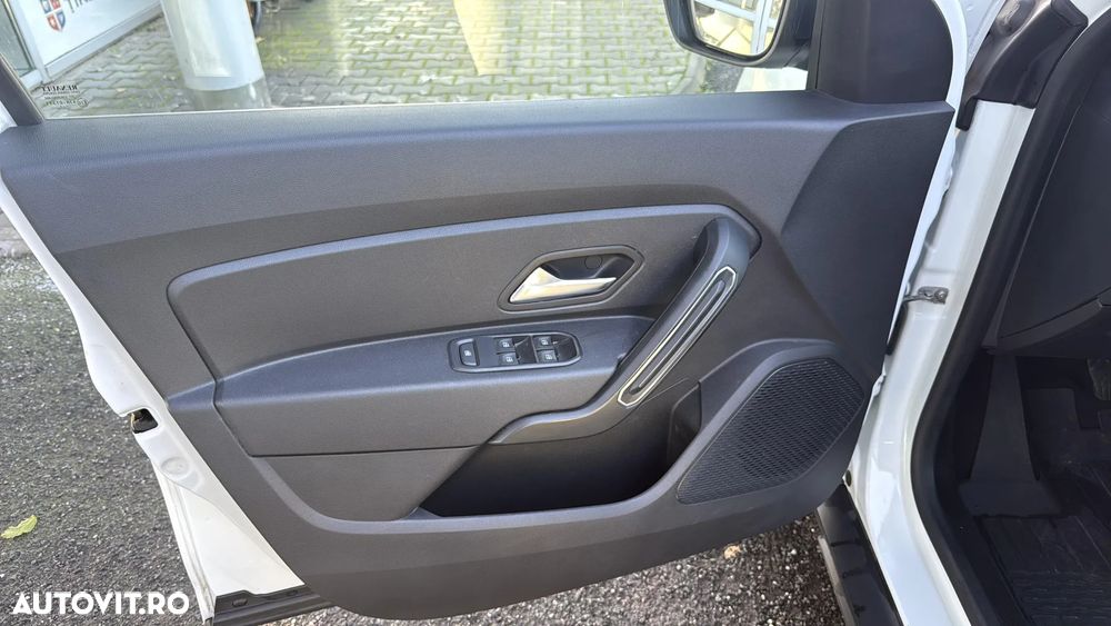 Dacia Duster Blue dCi 115 4WD Comfort - 12