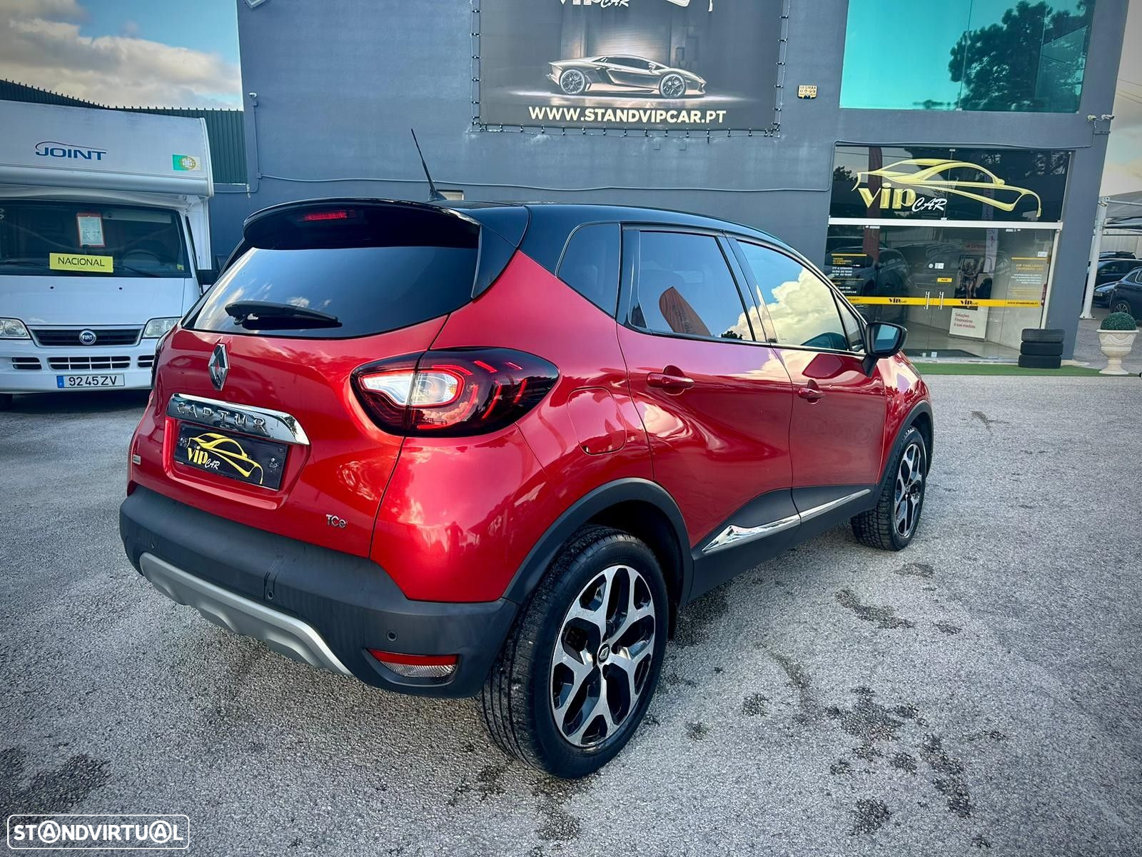 Renault Captur 0.9 TCE Helly Hansen - 7