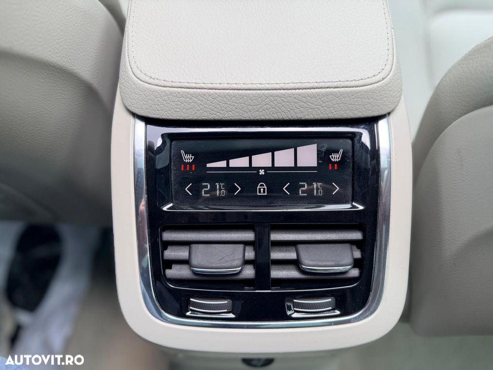 Volvo XC 90 Recharge T8 eAWD Inscription - 23
