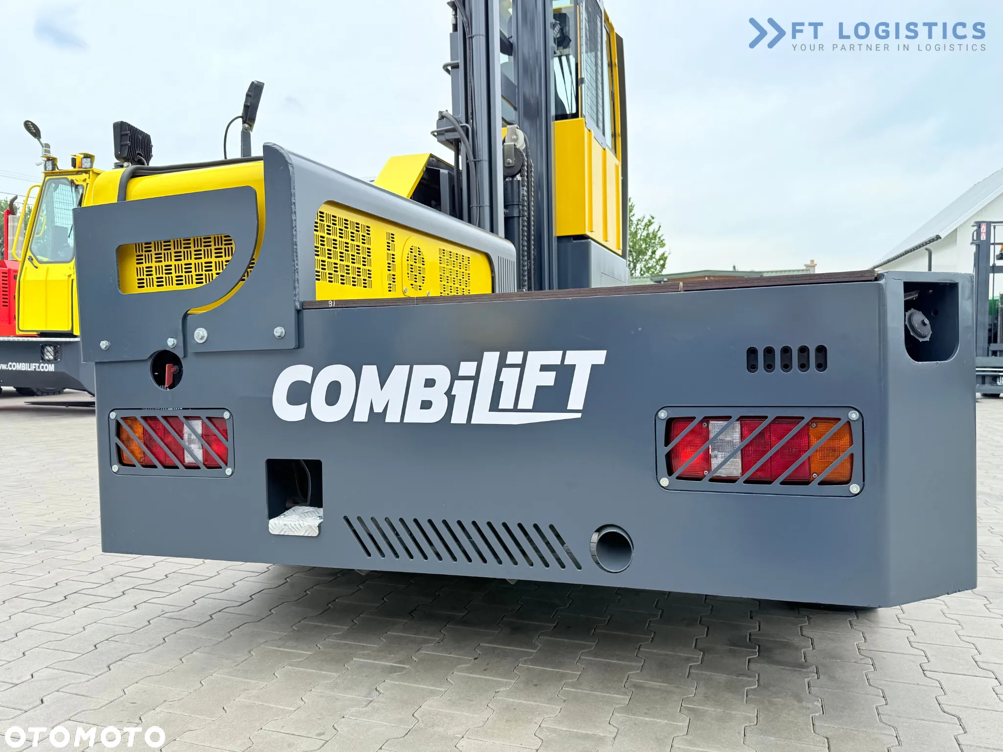 Combilift C6000FSL / DIESEL / DUPLEX - 4100MM / WIDŁY 1400MM / WÓZEK BOCZNY / UDŹWIG 6000KG / WOLNY SKOK / SILNIK DEUTZ / STAN IDEALNY - 11