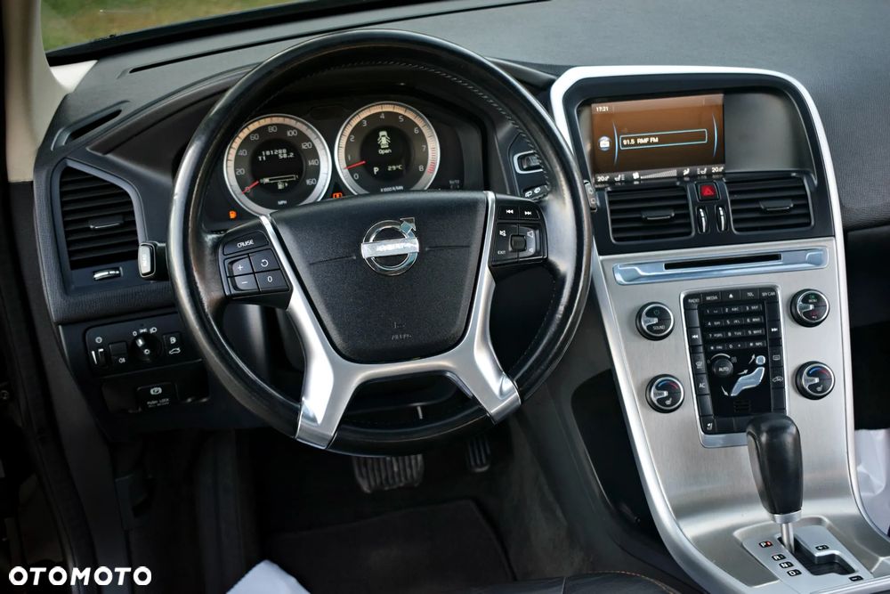 Volvo XC 90 3.2 Kinetic - 32