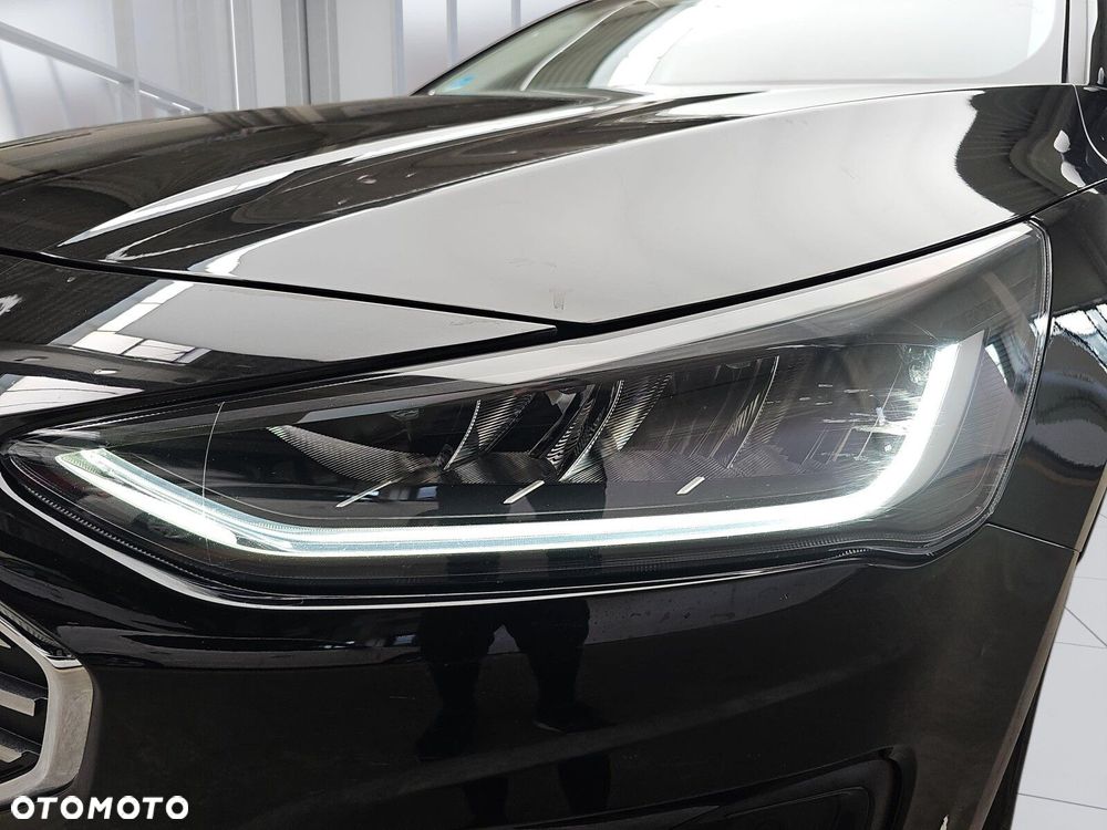 Ford Focus SW 1.0 EcoBoost Titanium - 32