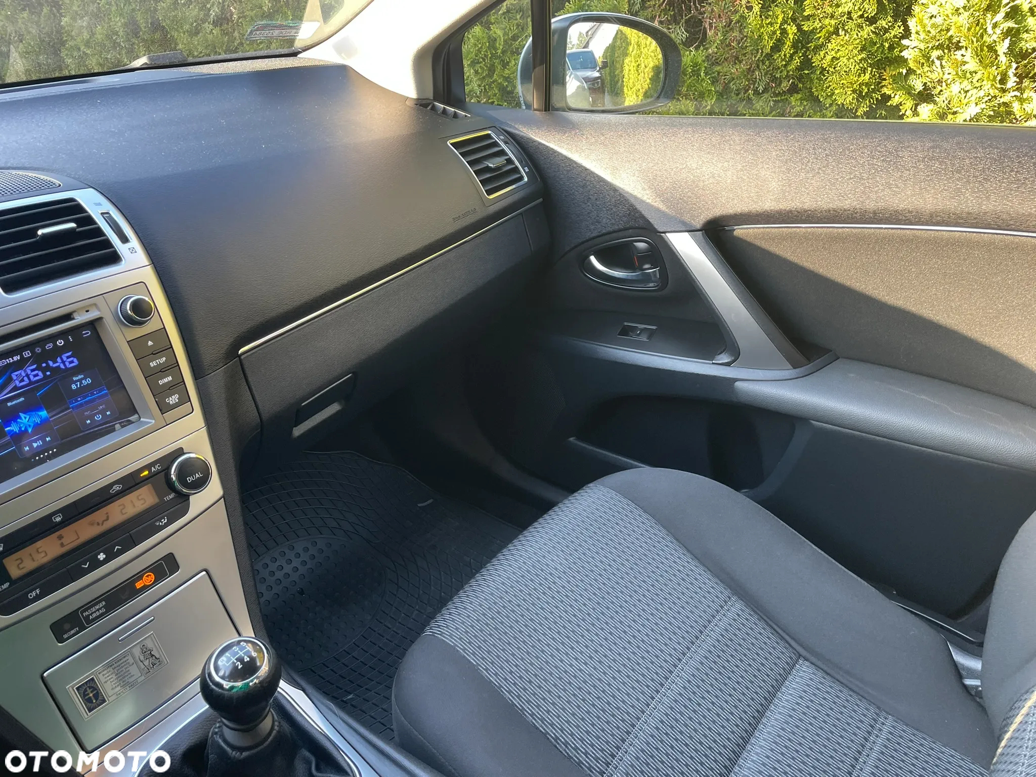 Toyota Avensis 1.8 Premium - 7