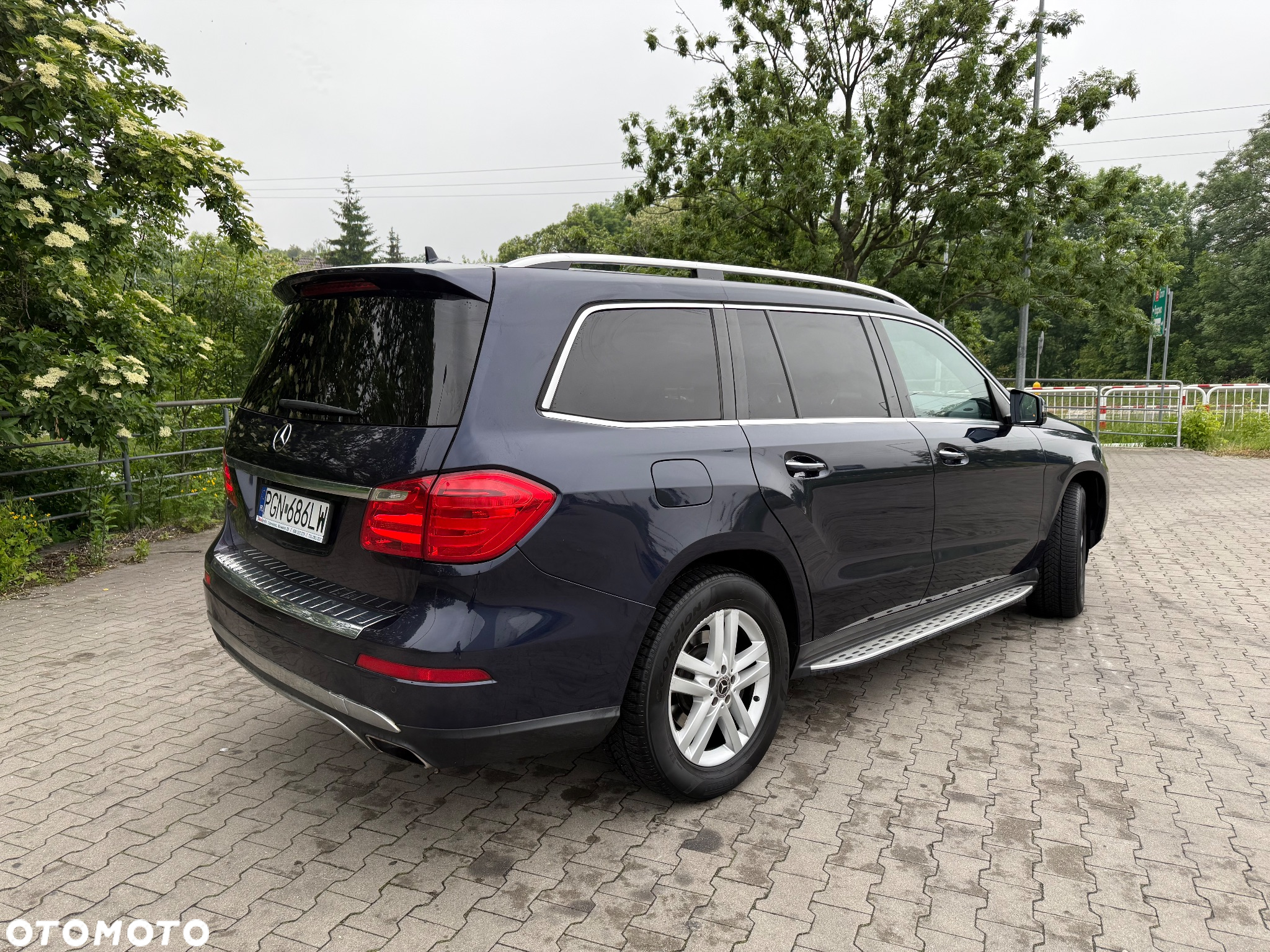 Mercedes-Benz GL 500 4-Matic - 6