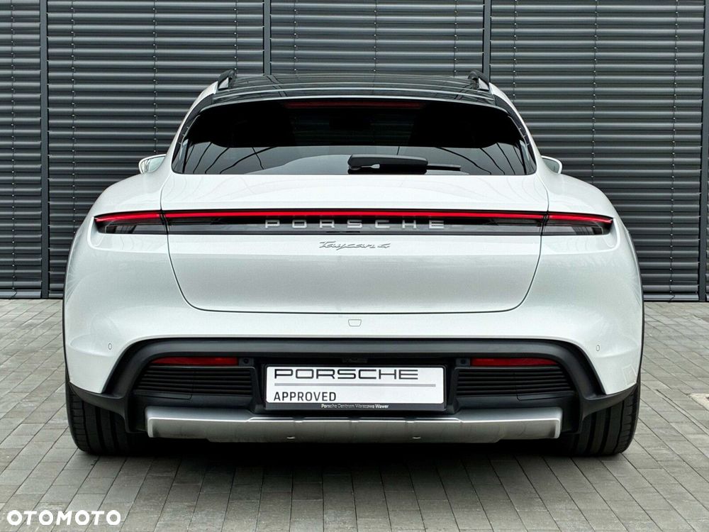 Porsche Taycan - 5