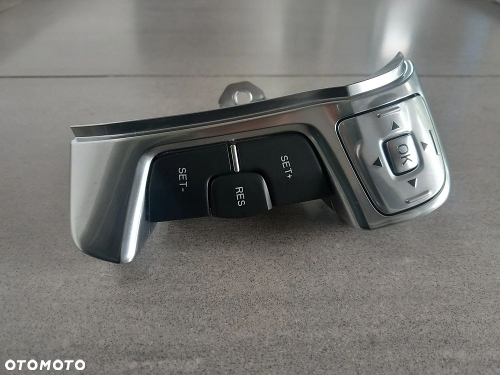 Przełącznik tempomat sterowanie prawa strona Ford Mondeo 2007-2014, S-Max/Galaxy 2006-2015 1678651 - 6