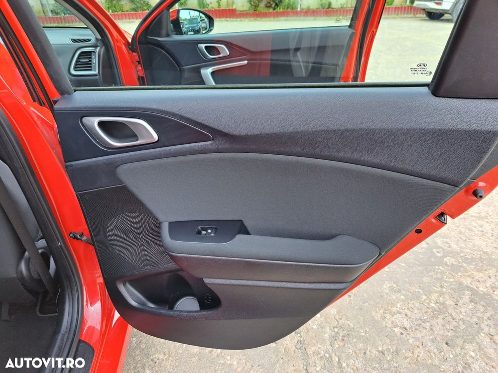 Kia Ceed 1.6 DSL HP Best - 23