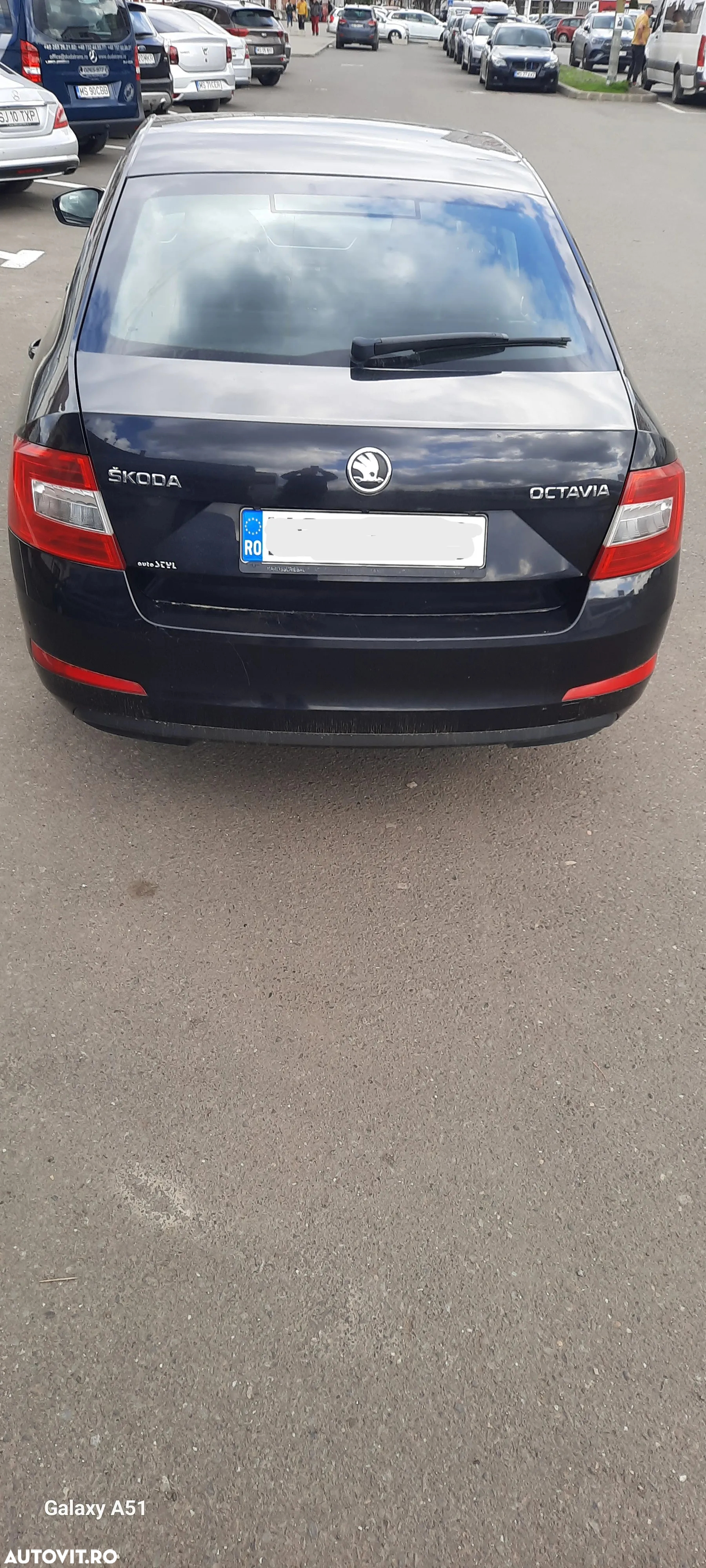 Skoda Octavia 2.0 TDI ELEGANCE - 4