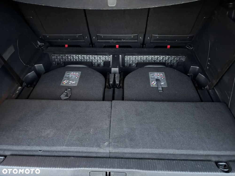 Peugeot 5008 BlueHDi 130 EAT8 GT - 4