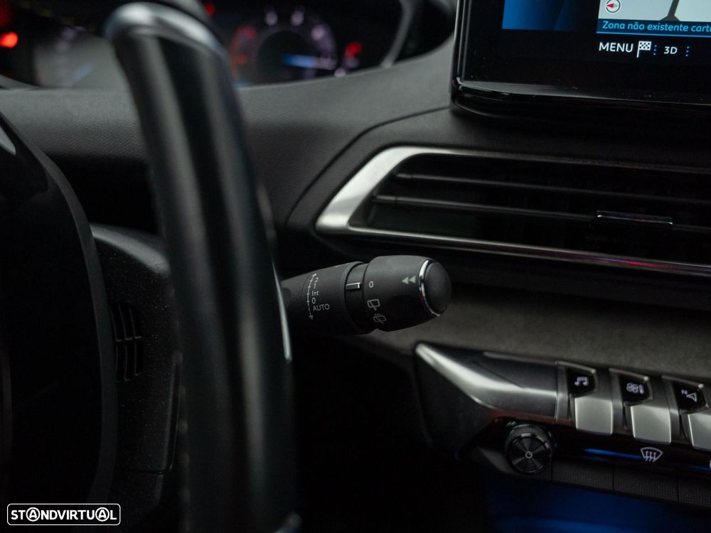 Peugeot 3008 1.5 BlueHDi GT EAT8 - 23