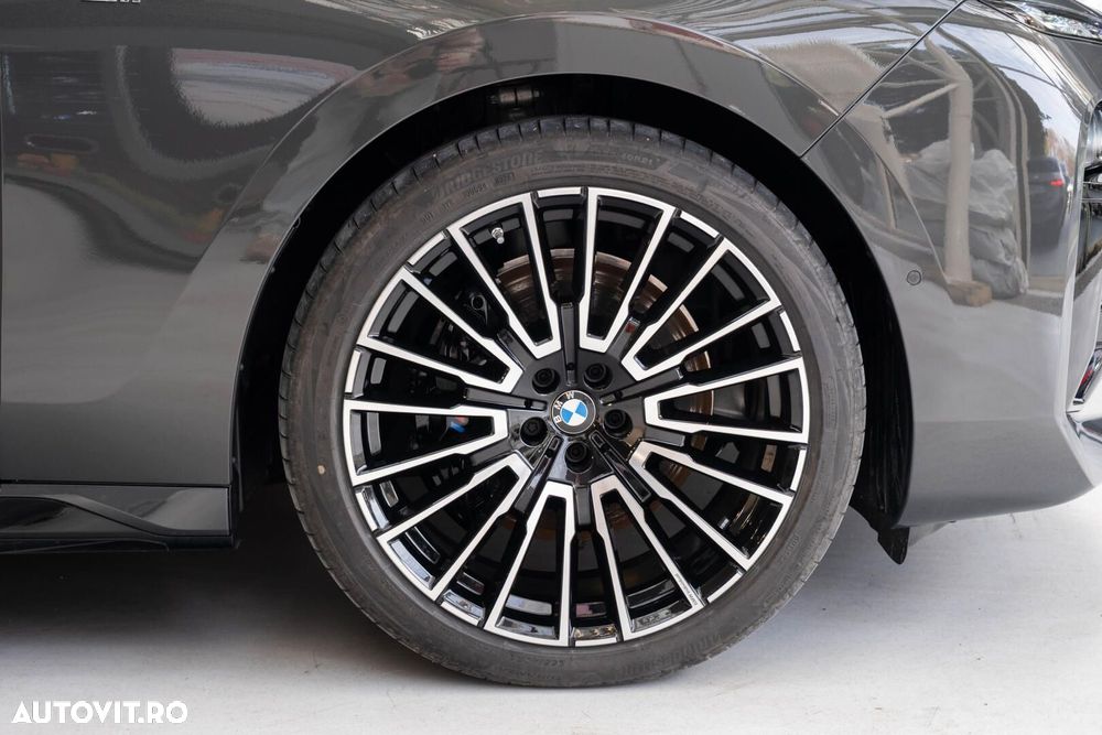 BMW Seria 7 - 16