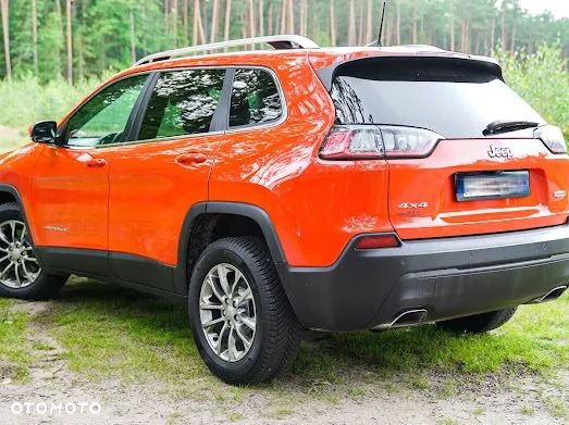 Jeep Cherokee - 8