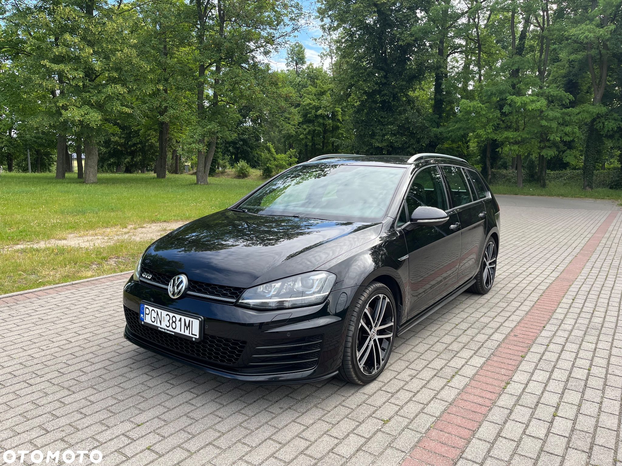Volkswagen Golf GTD (BlueMotion Technology) DSG - 1