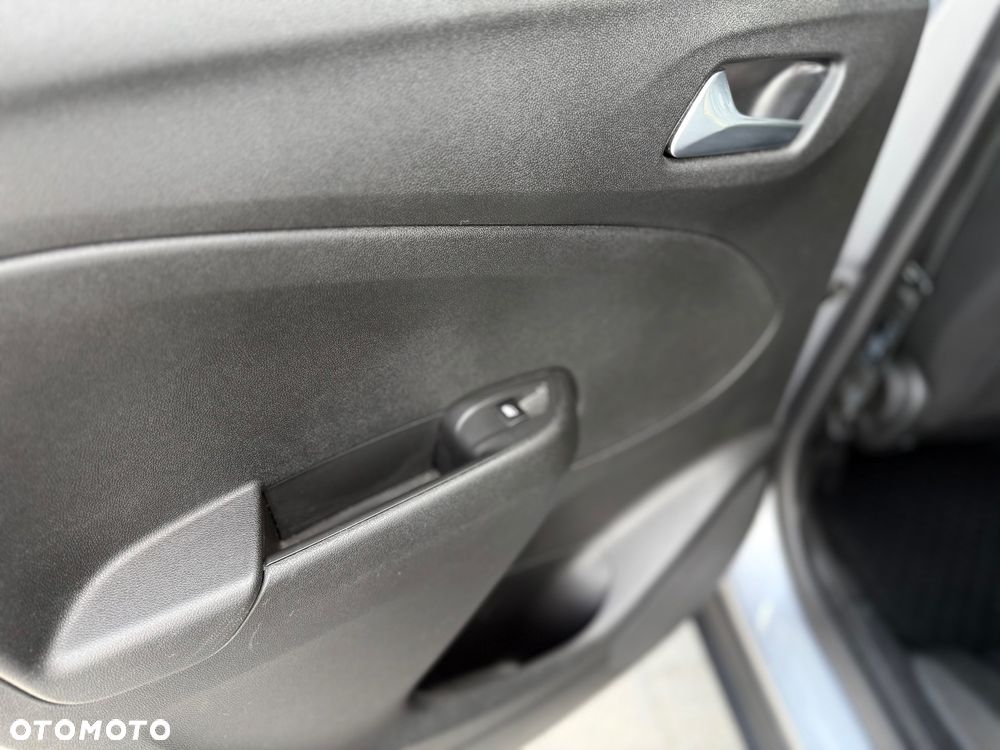 Opel Crossland X - 24