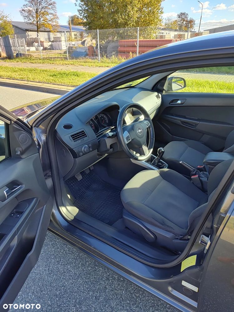 Opel Astra III 1.4 Enjoy - 9