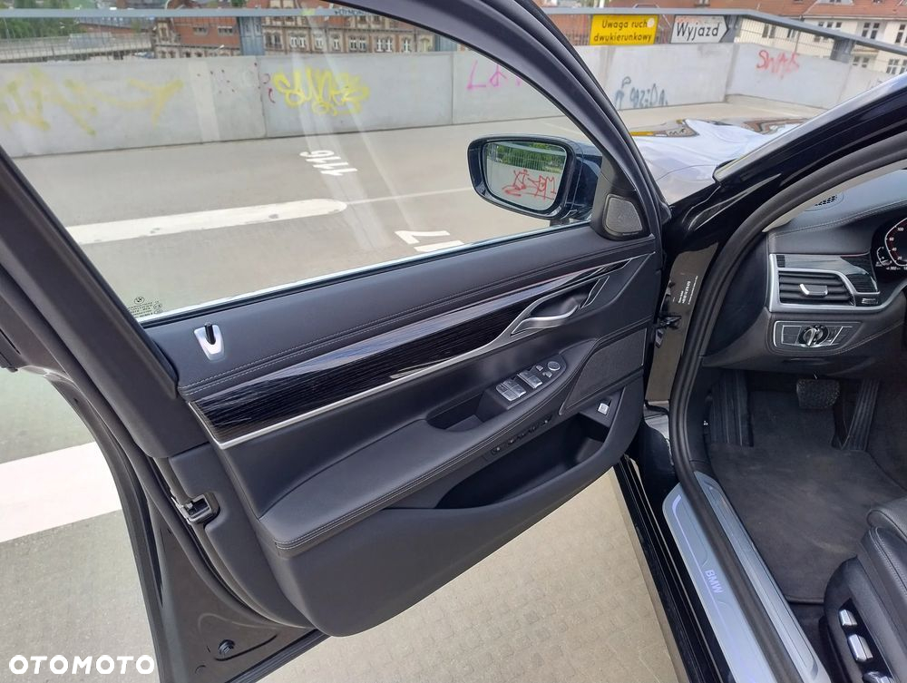 BMW Seria 7 740Ld xDrive - 7