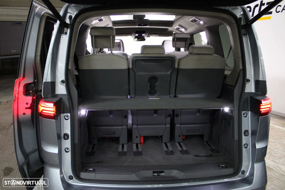 VW Multivan 2.0 TDI Style DSG - 24