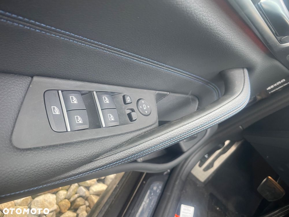 BMW Seria 5 530d xDrive Touring M Sport Edition - 14