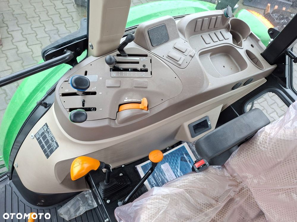 John Deere 5405 4X4 - 14