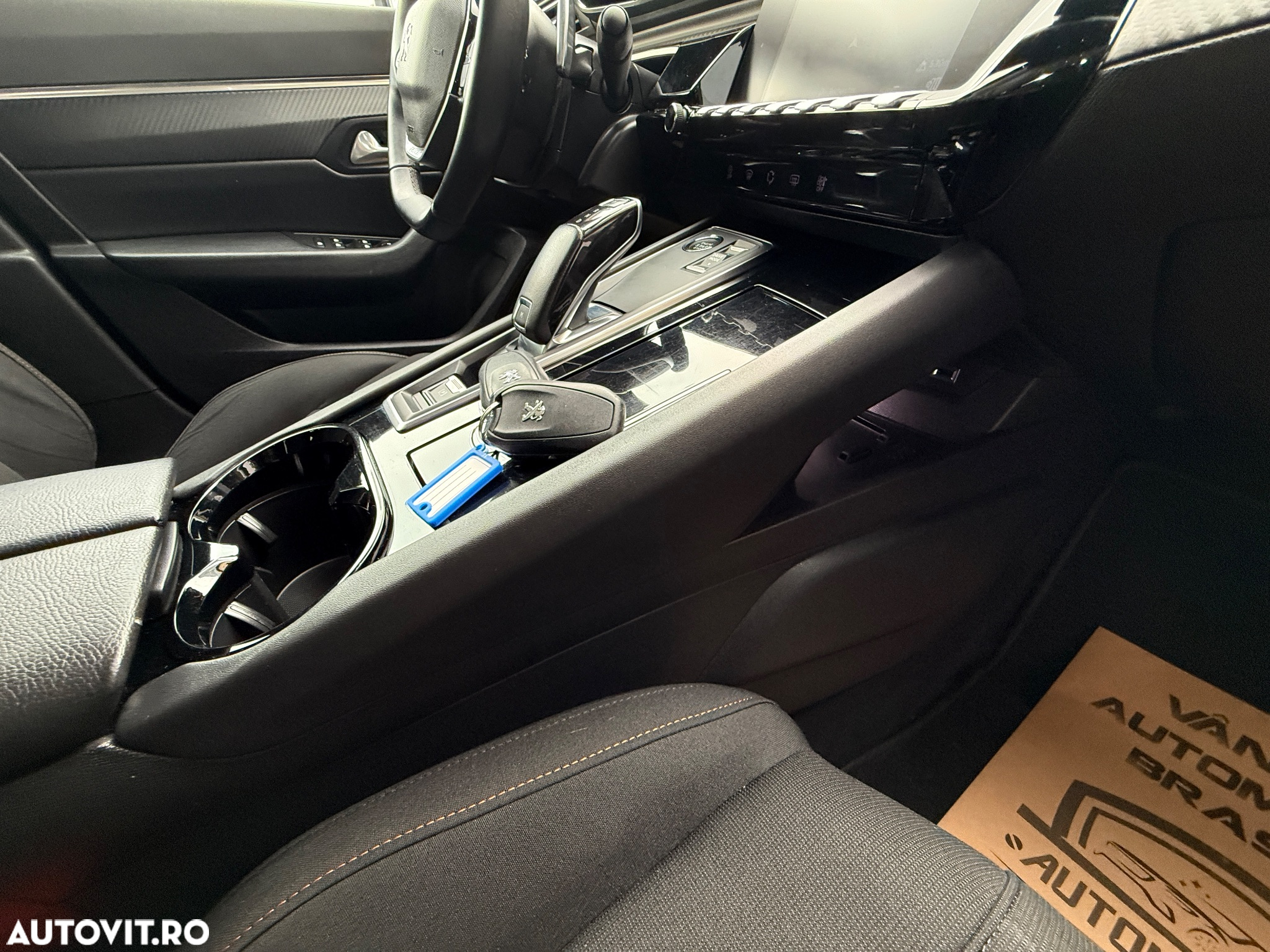 Peugeot 508 1.5 BlueHDI S&S EAT8 Allure Pack - 23
