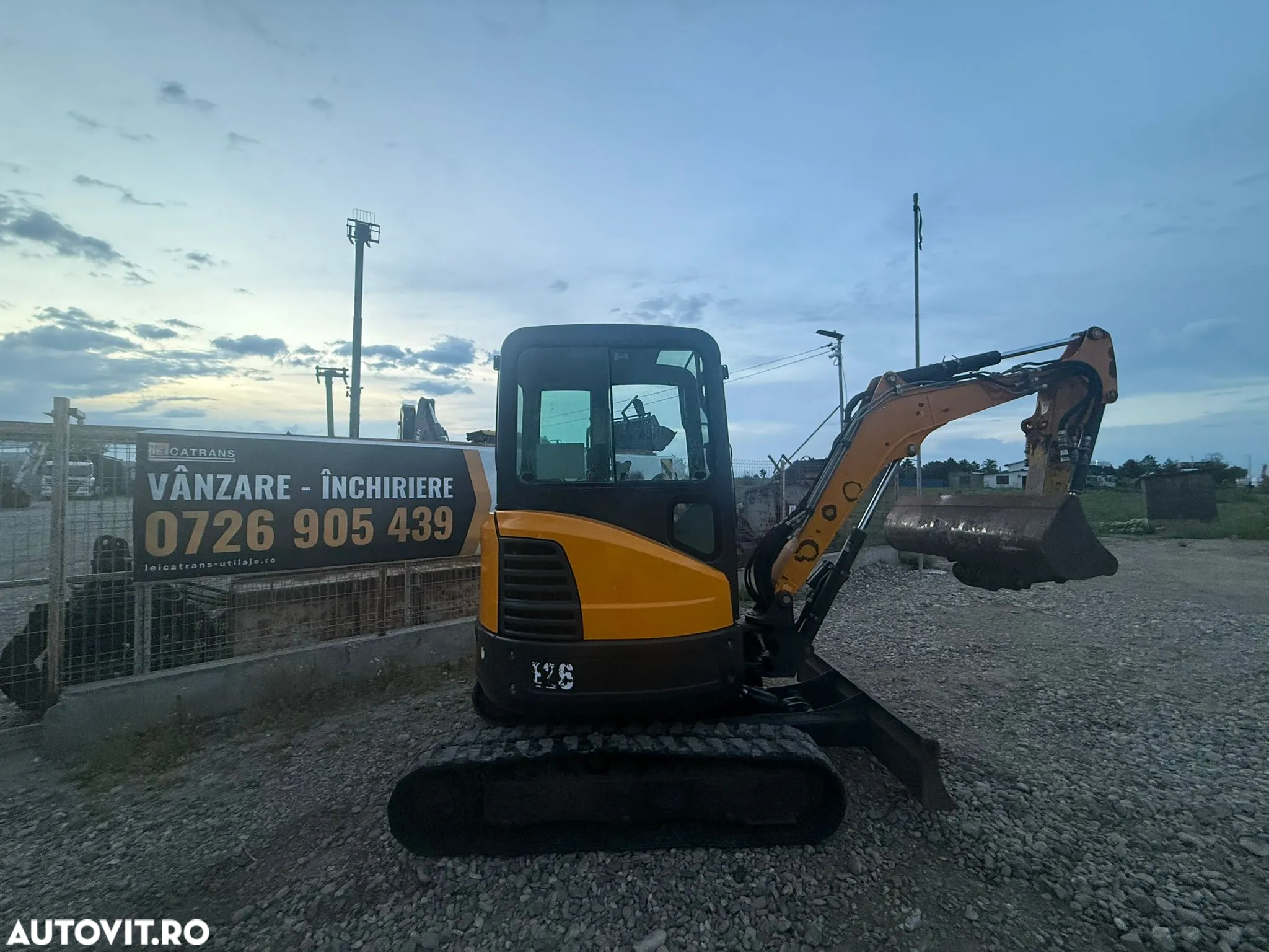 Bobcat E26 - 9
