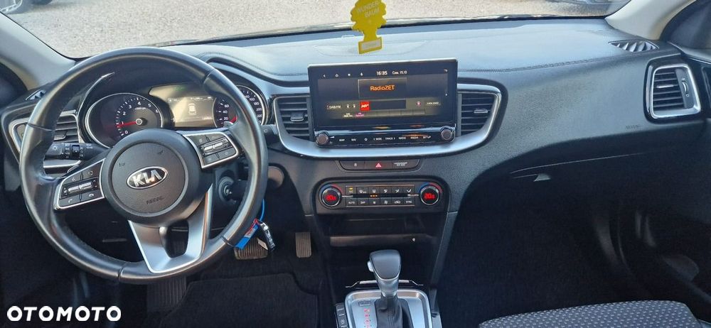 Kia XCeed - 22