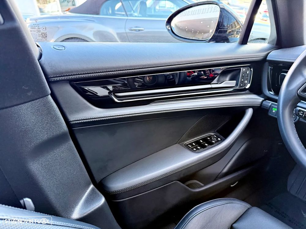 Porsche Panamera 4 E-Hybrid - 14