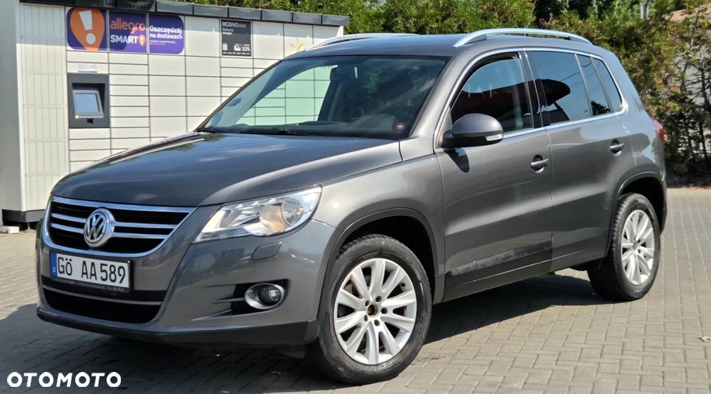 Volkswagen Tiguan 2.0 TDI DPF BlueMotion Technology Exclusive - 4