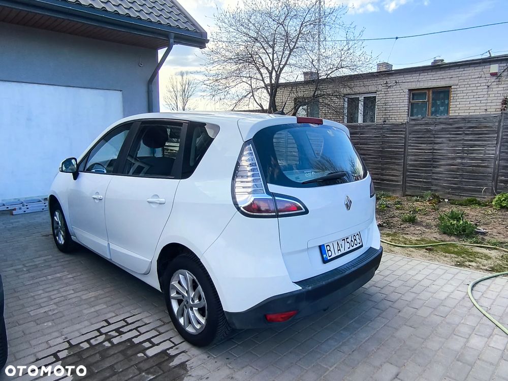 Renault Scenic 1.6 16V 110 TomTom Edition - 3