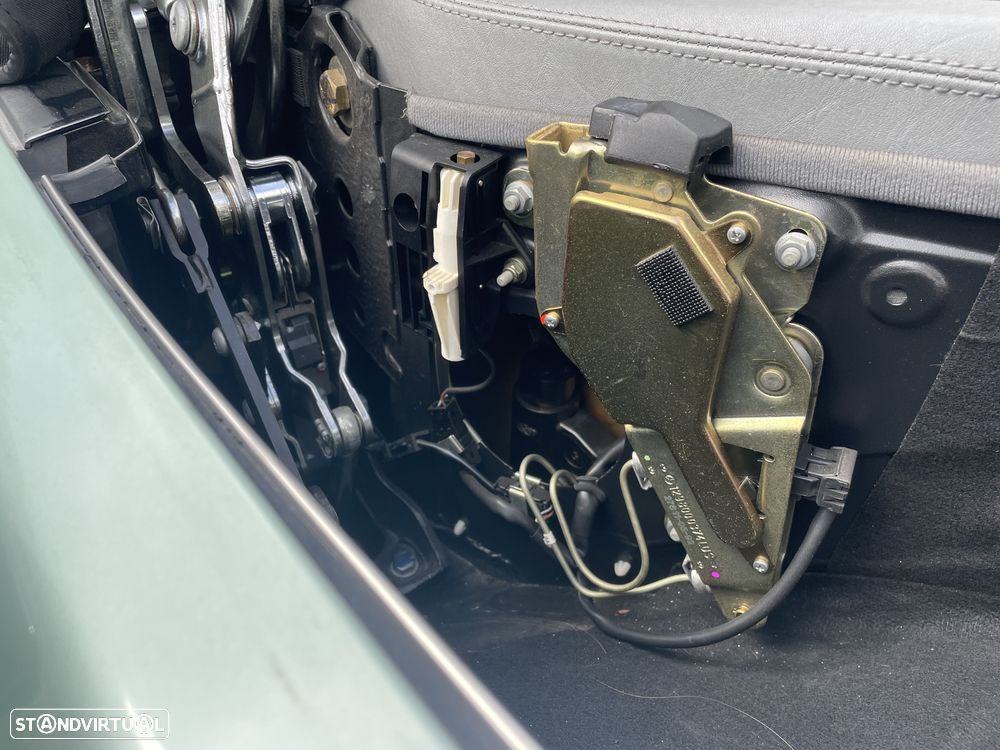 Mercedes-Benz SL 500 Standard - 31