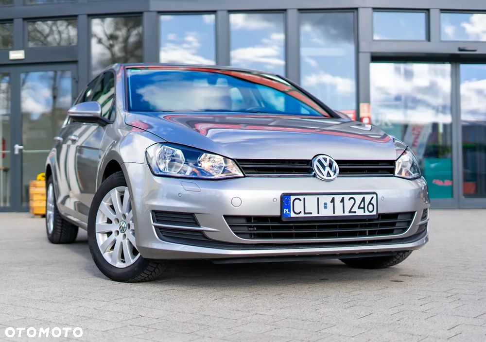 Volkswagen Golf 1.2 TSI BMT Trendline - 4