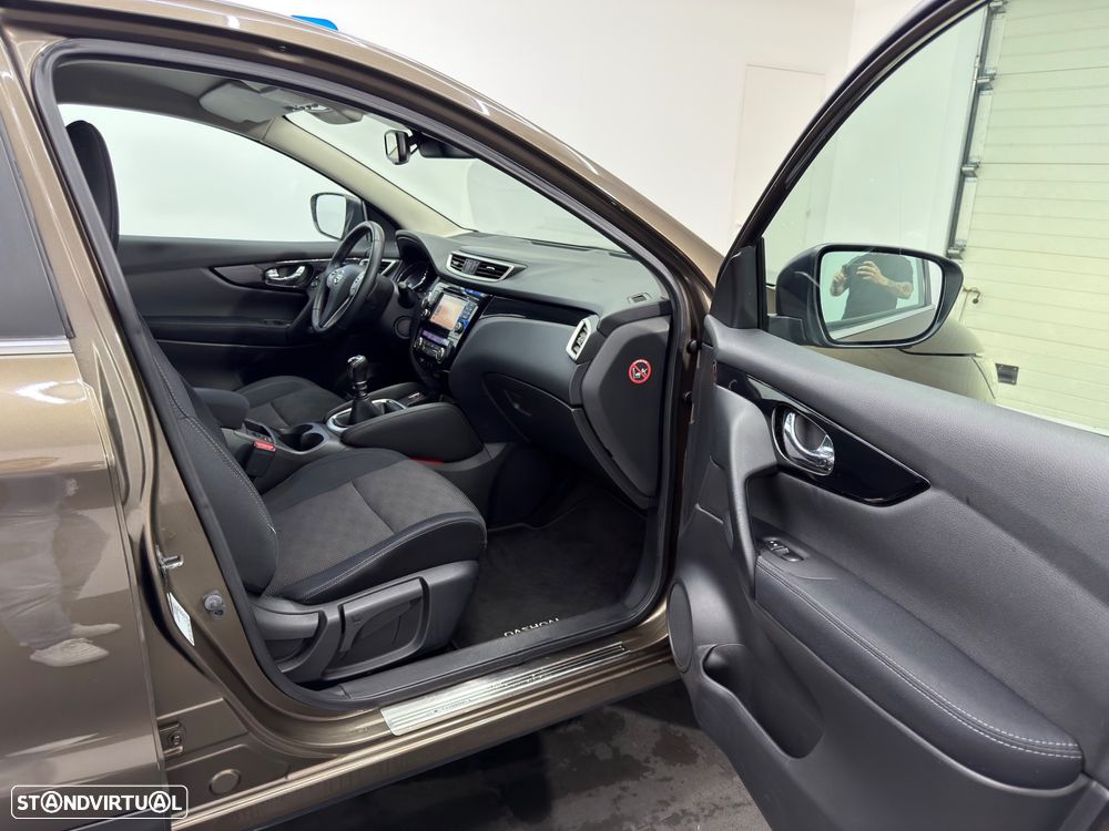 Nissan Qashqai 1.5 dCi TEKNA+ - 14