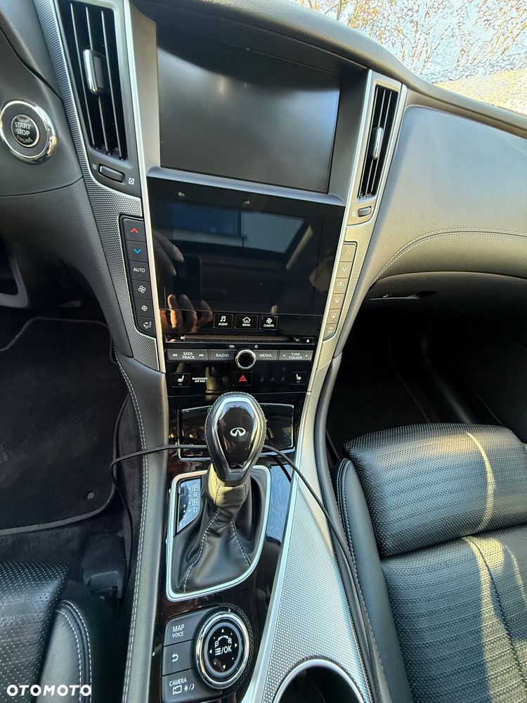 Infiniti Q50 - 19
