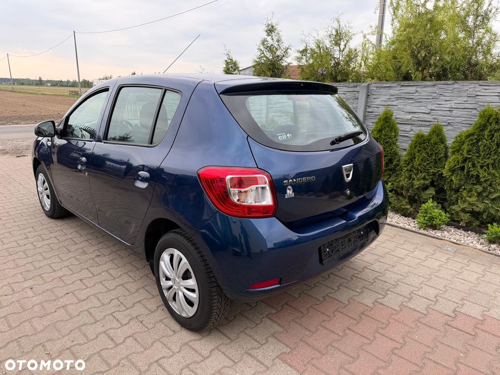 Dacia Sandero TCe 90 S&S Celebration - 4