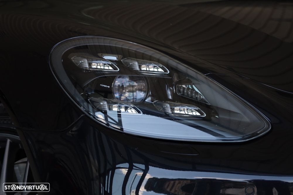 Porsche Panamera Sport Turismo - 6