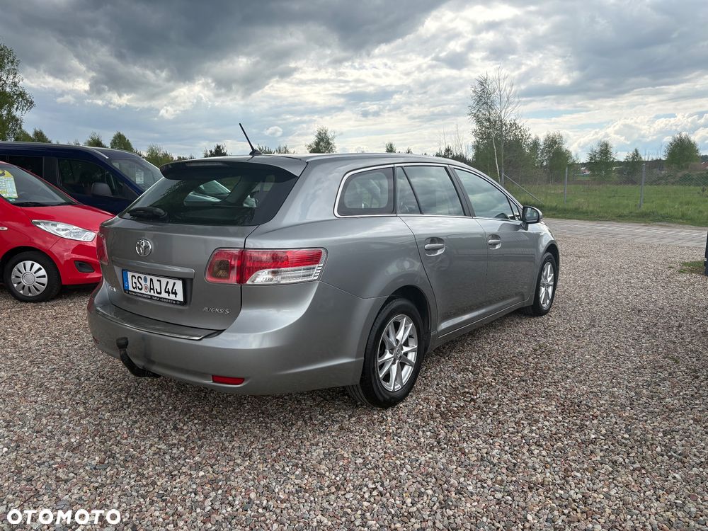 Toyota Avensis 1.8 Edition - 3