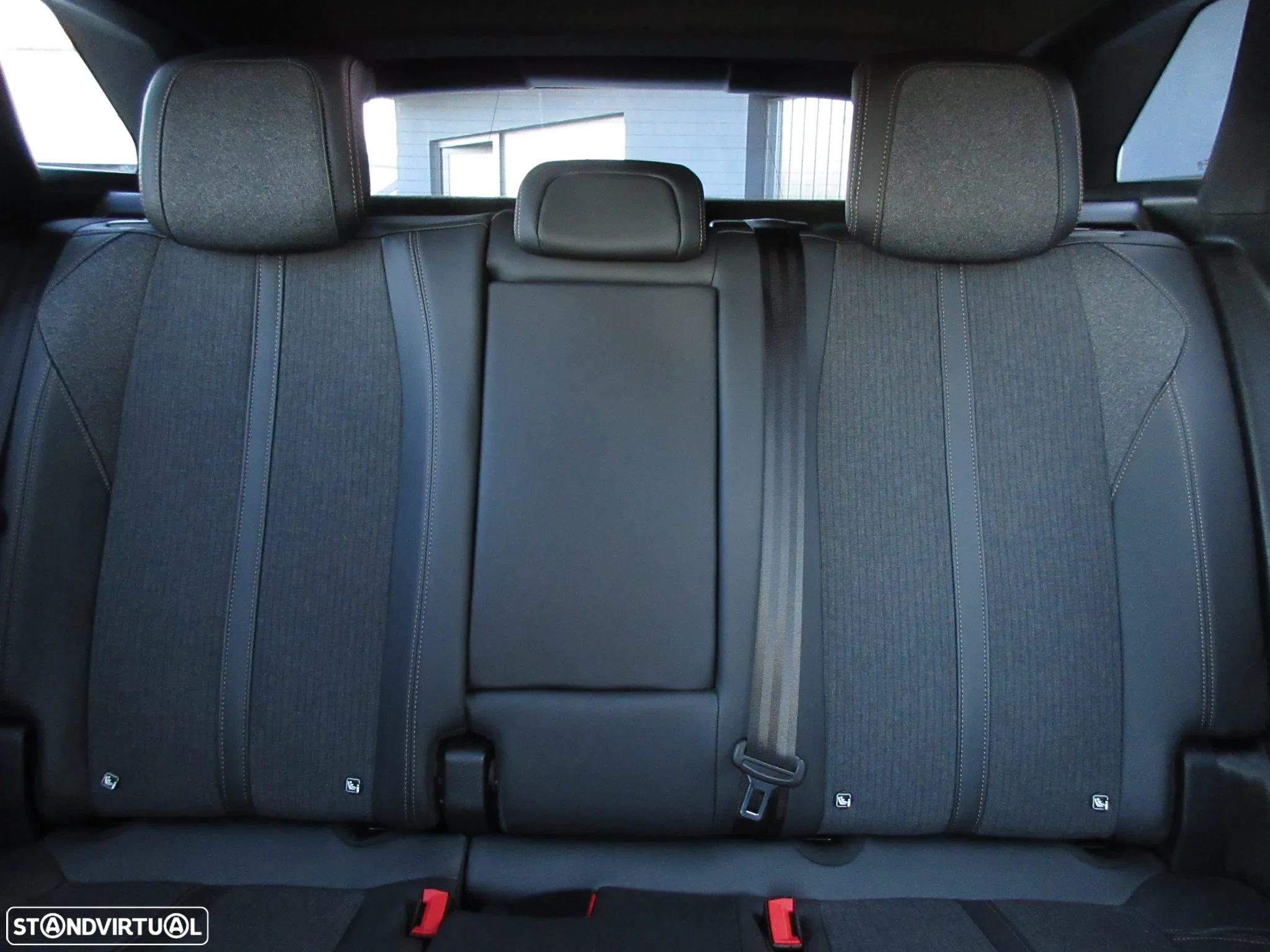 Peugeot 3008 1.5 BlueHDi GT Line EAT8 - 55