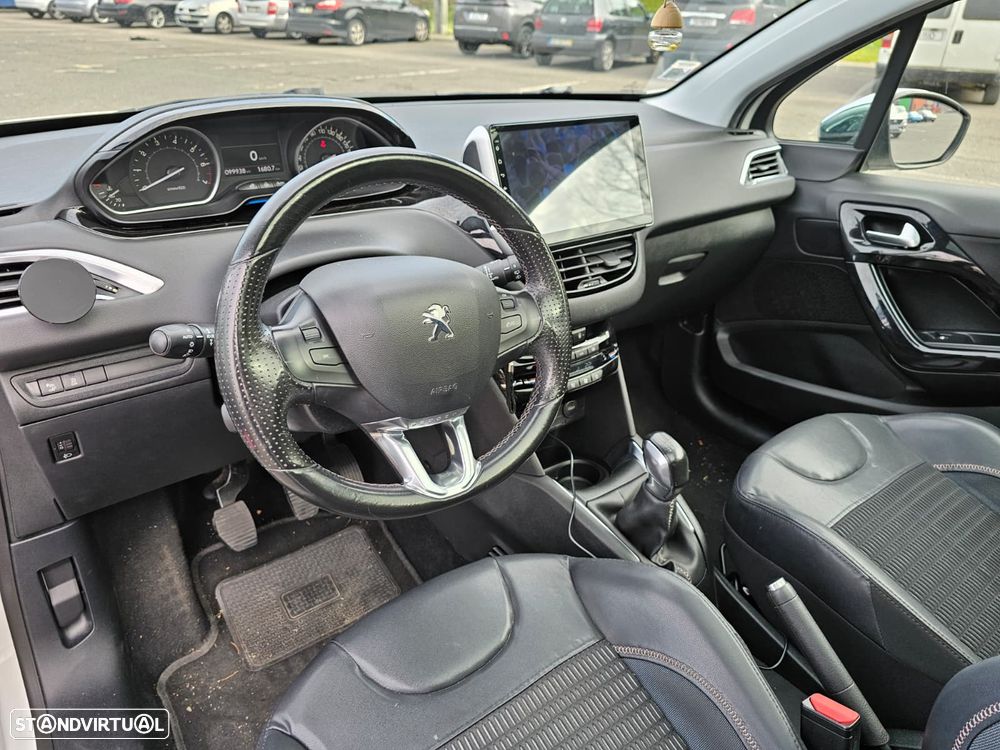 Peugeot 208 1.2 VTi Access - 10