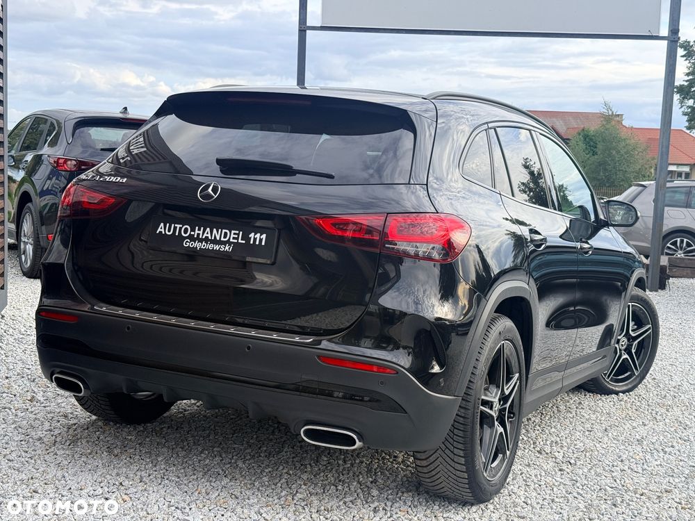 Mercedes-Benz GLA 200 d 8G-DCT AMG Line - 10