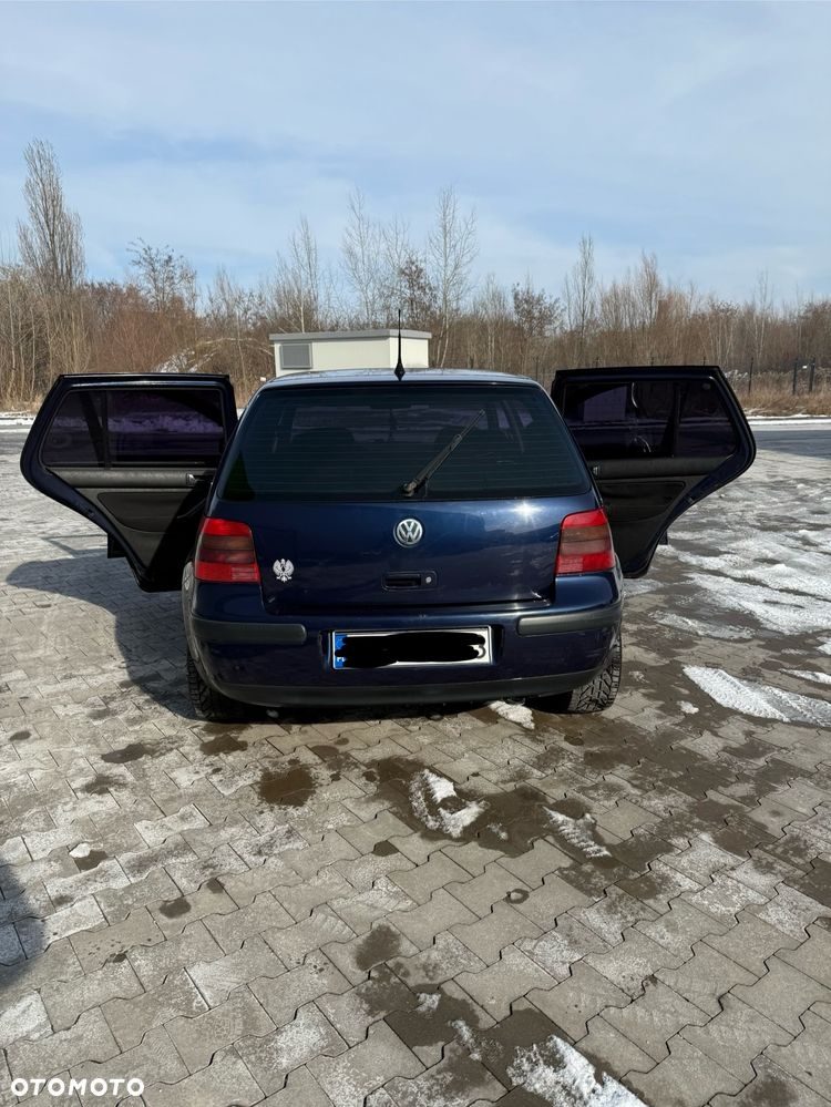 Volkswagen Golf - 13