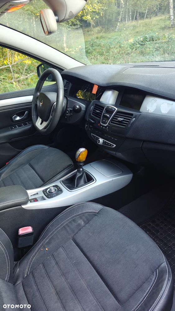 Renault Laguna 2.0 DCi Dynamique - 13