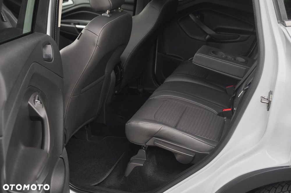 Ford Kuga 2.0 TDCi FWD Edition - 16
