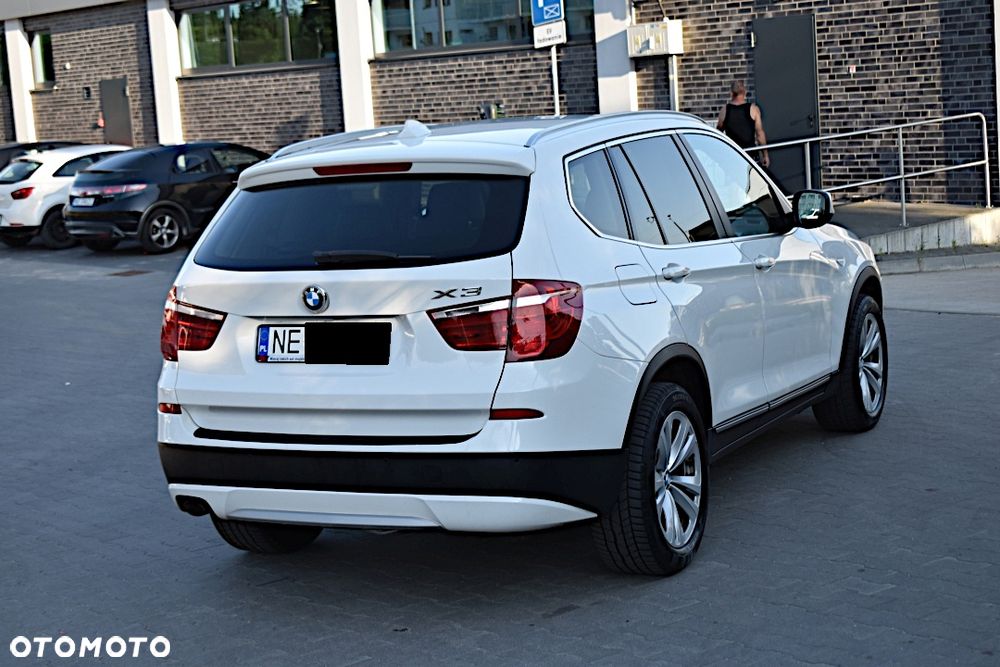 BMW X3 xDrive20d - 14