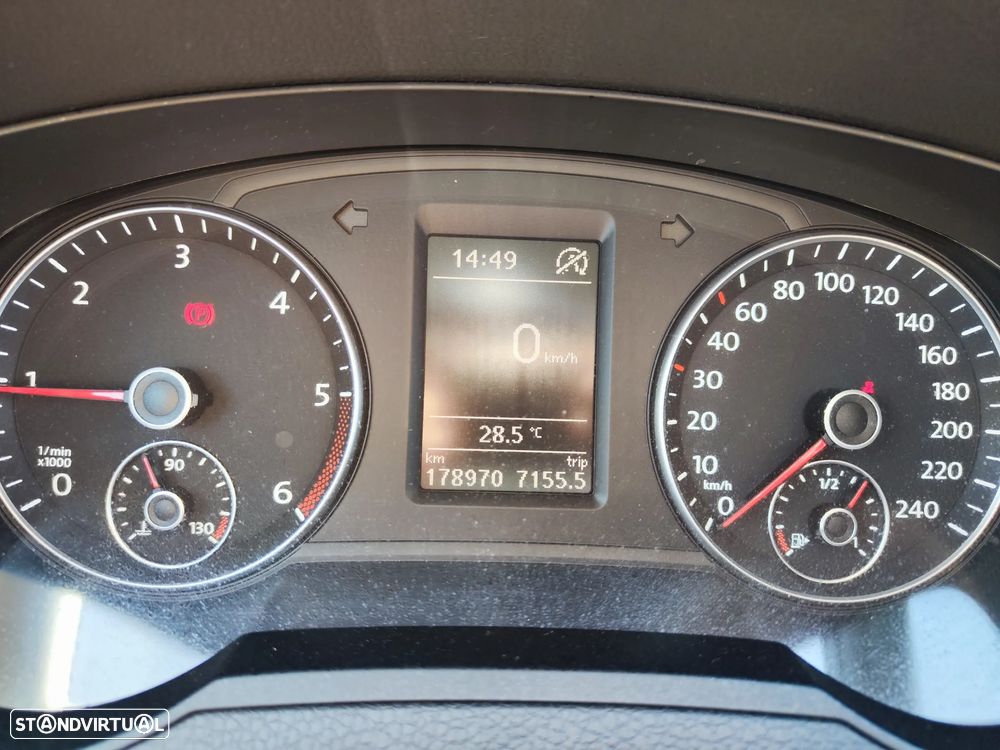 VW Sharan 2.0 TDI Confortline - 7
