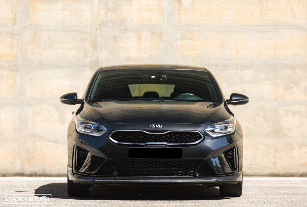 Kia ProCeed - 2