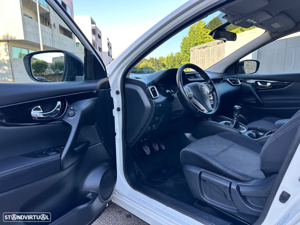 Nissan Qashqai 1.5 dCi Acenta - 19