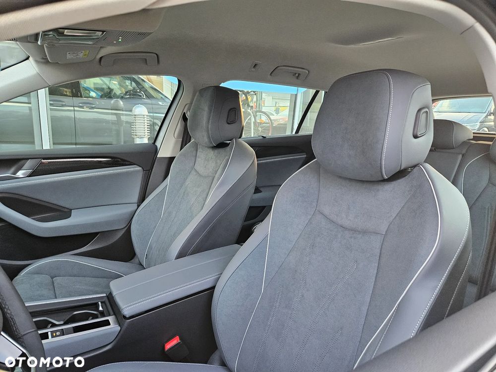 Volkswagen Passat - 10